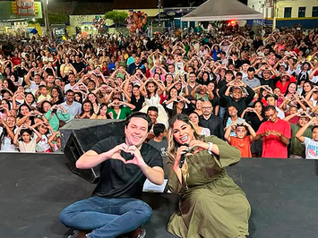 Noite Gospel reúne centenas de fiéis